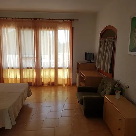 The Sea Garden Hotel